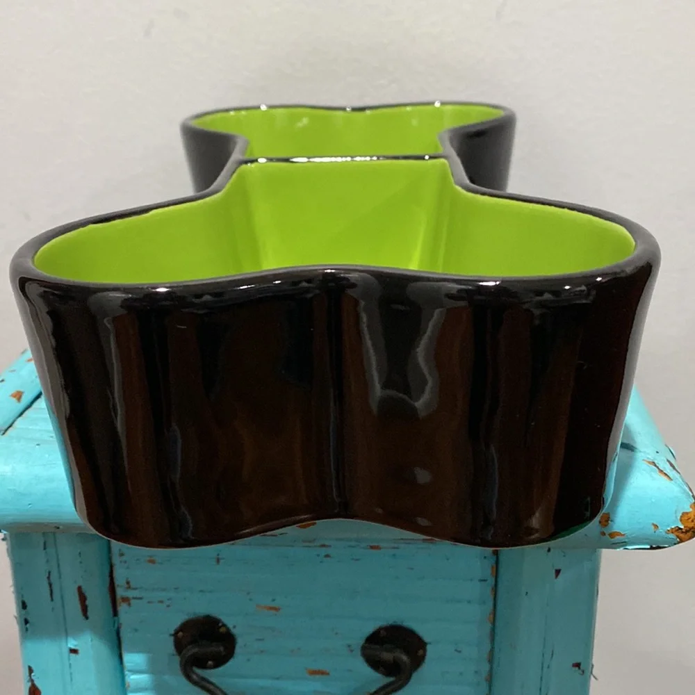 NEW Rae Dunn Artisan Collection By Magenta Brew Gruel Green Black Dog Bowl